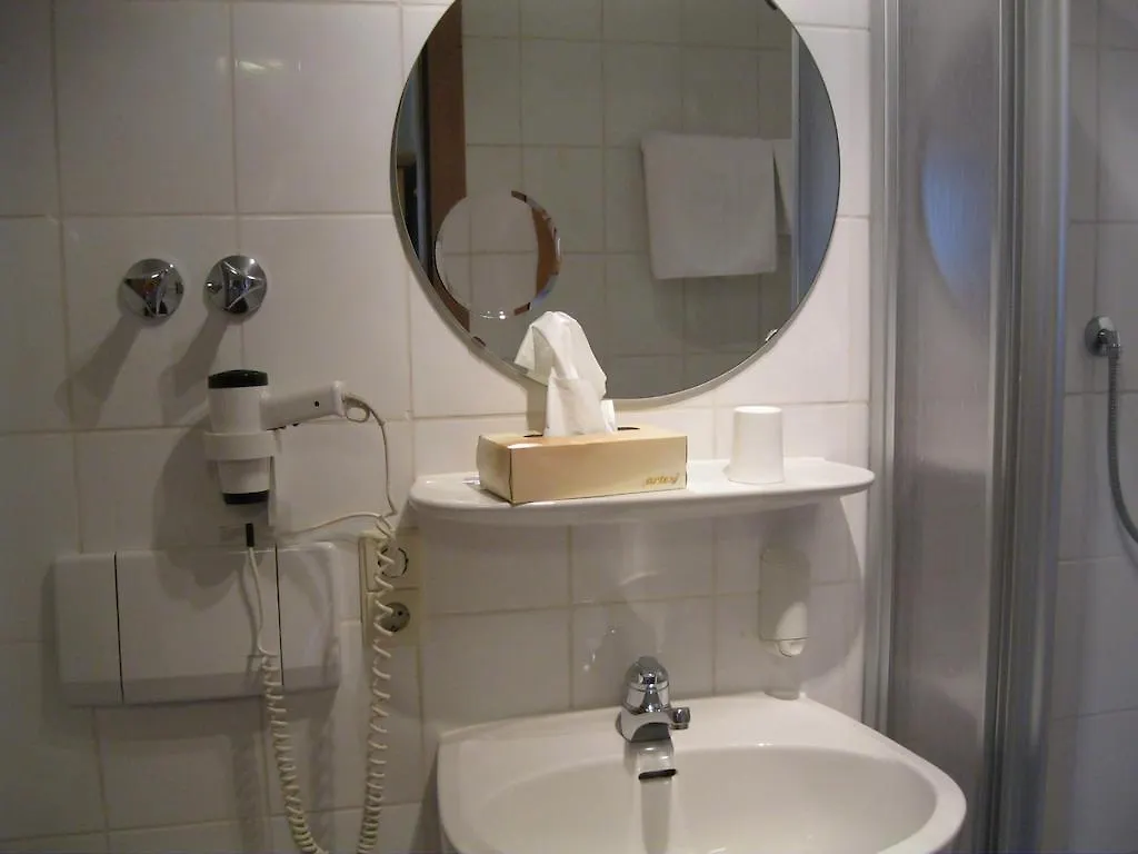 ***  Hotel Zum Lowen Steinenbronn Germany